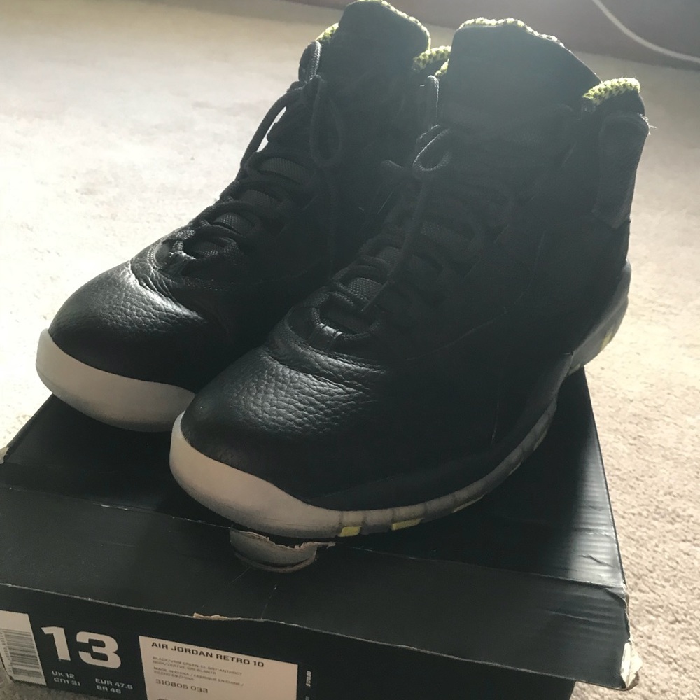 Jordan 10 Venom
